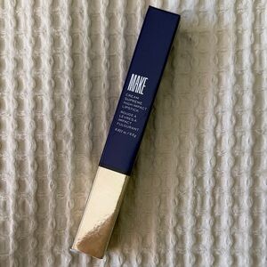 NIB Make cream supreme, high impact lipstick